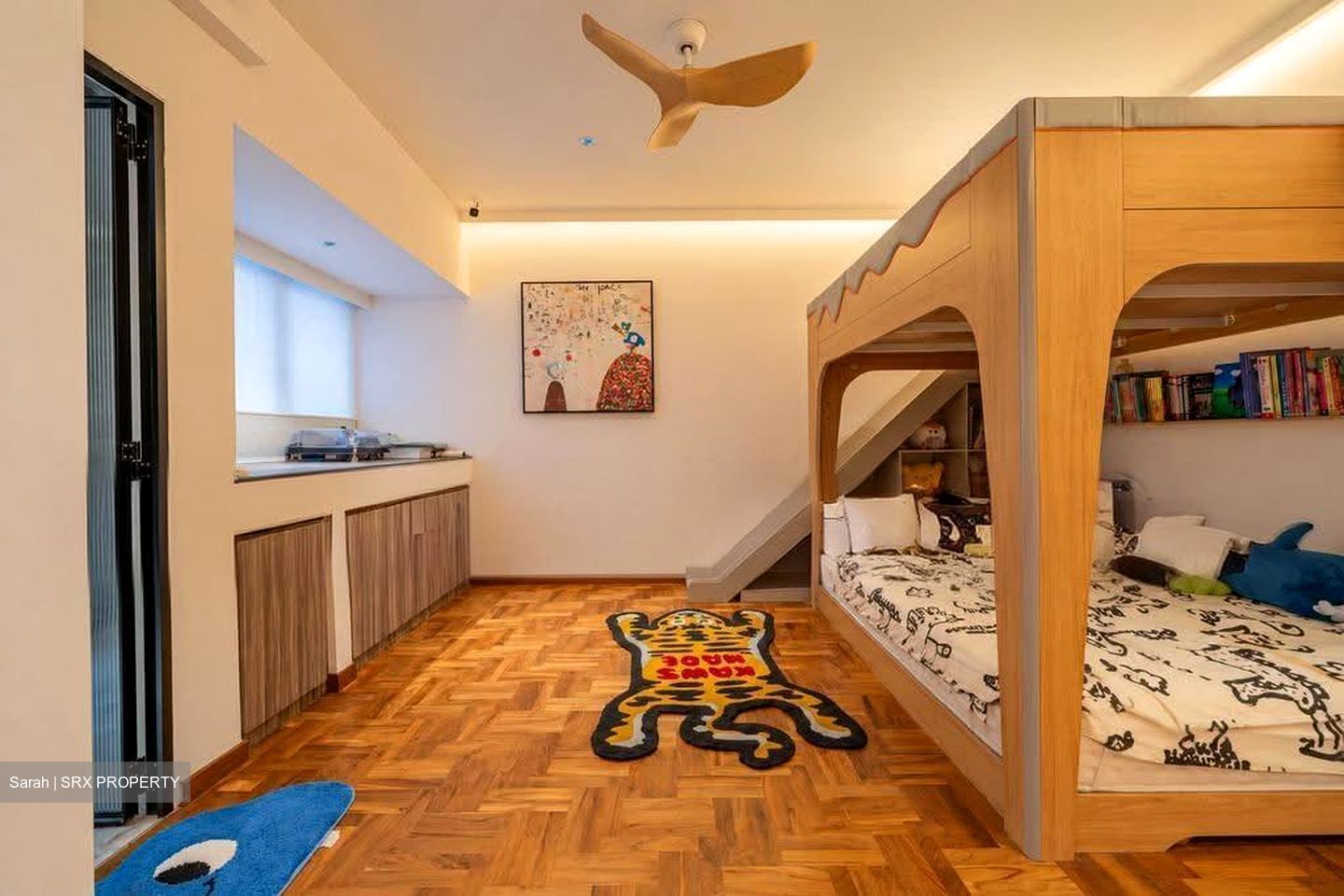 Townhouse Apartments (D9), Apartment #635076361